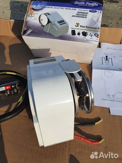 Якорная лебедка South Pacific PRO 710 H