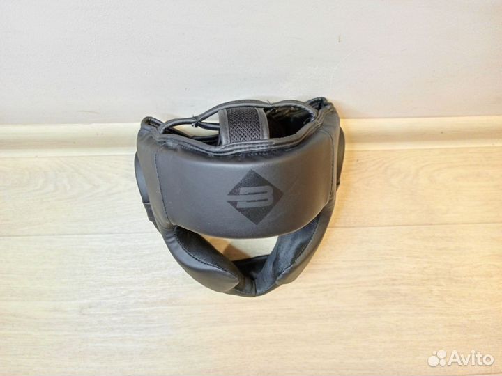 Шлем+ перчатки боксерские