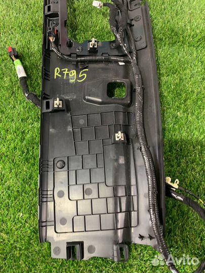 Потолок Ford Mustang 6 S550 рест. 2020