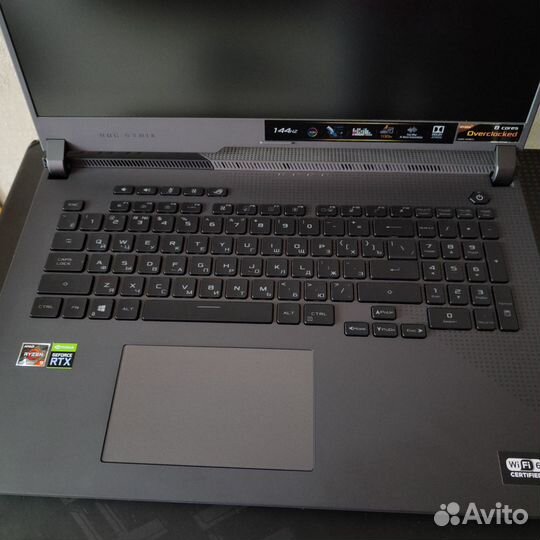 Asus ROG Strix 17.3-RTX 3070 8gbRyzen 9 5900HX