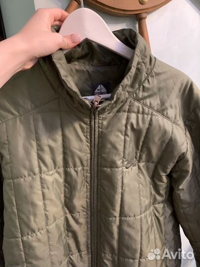 Горнолыжная куртка