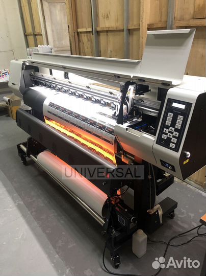 Интерьерный принтер Universal S1601 i3200