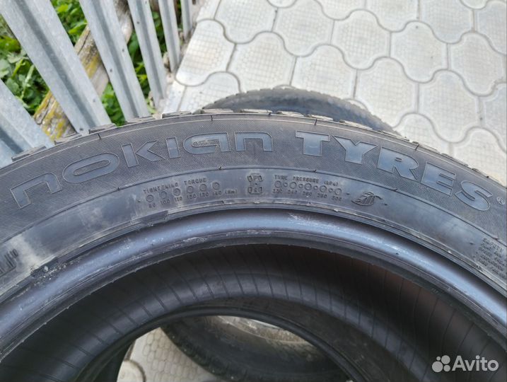 Nokian Tyres Hakkapeliitta 9 225/55 R17 97T