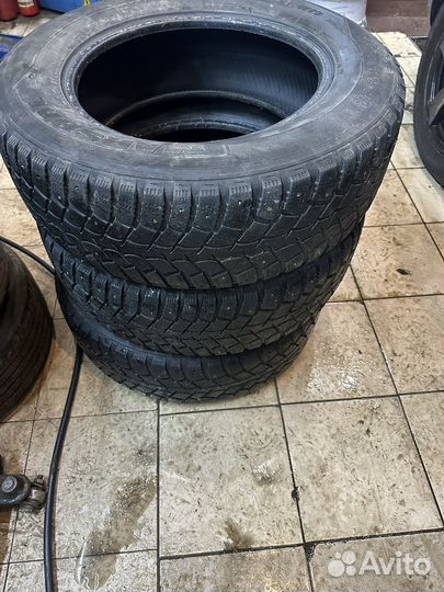 Marshal Radial 857 235/55 R17