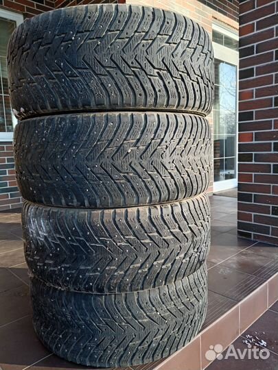 Nokian Tyres Hakkapeliitta 8 SUV 265/45 R20