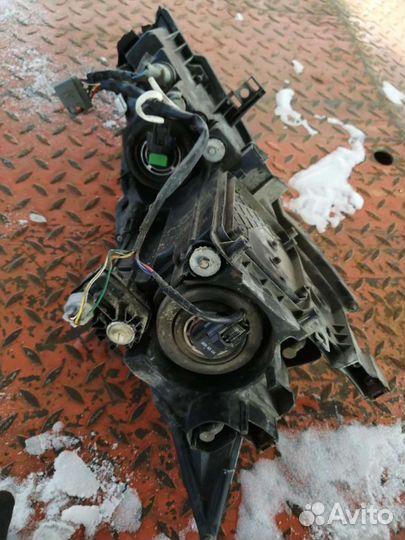 Фара левая Мазда GH