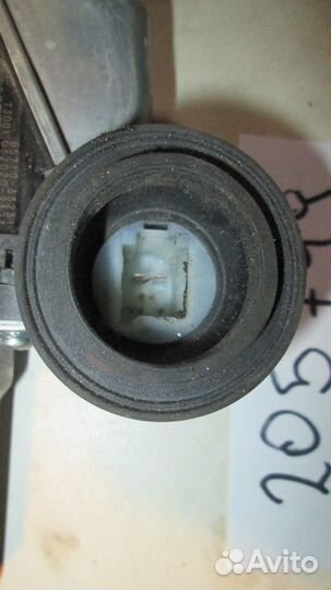 Моторчик стеклоподъемника задний правый