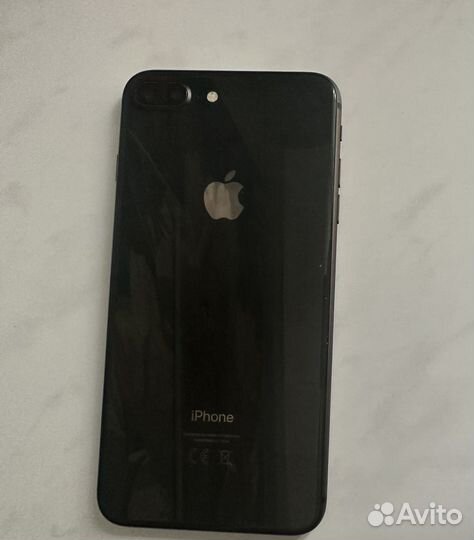 iPhone 8 Plus, 64 ГБ