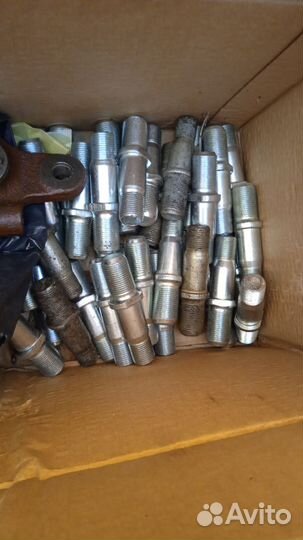 Шпилька газ-53,3307,3309(оао газ)