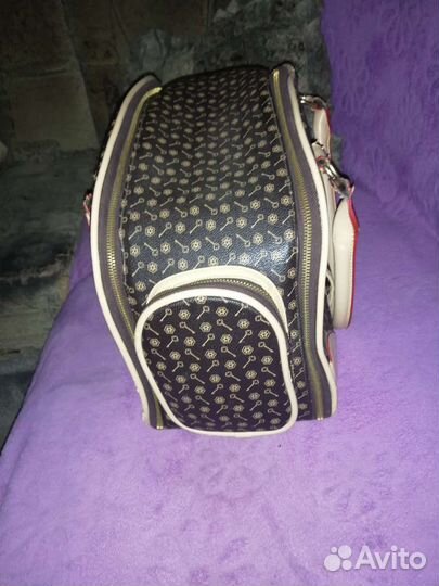 Переноска для животных пластиковая