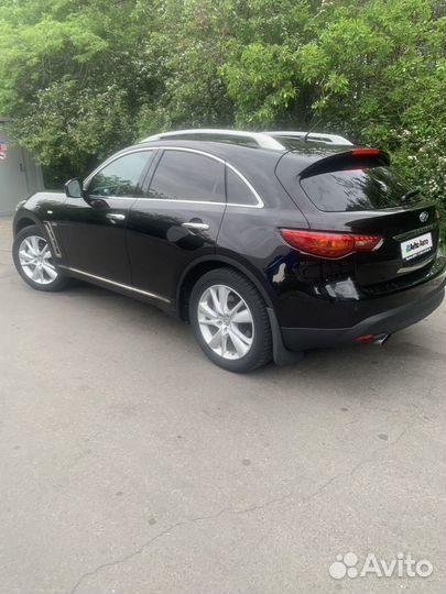 Infiniti QX70 3.0 AT, 2014, 150 000 км