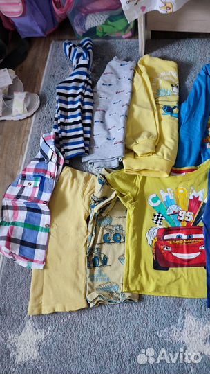 На доставкеПакет одежды на мальчика 3-4годика