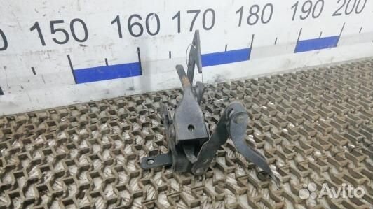 Замок капота mercedes benz S-class W221 (UML08VR01