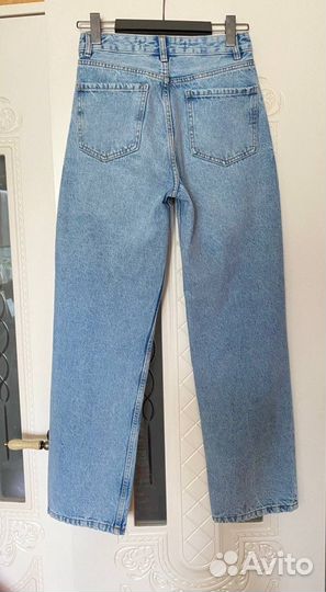 Джинсы