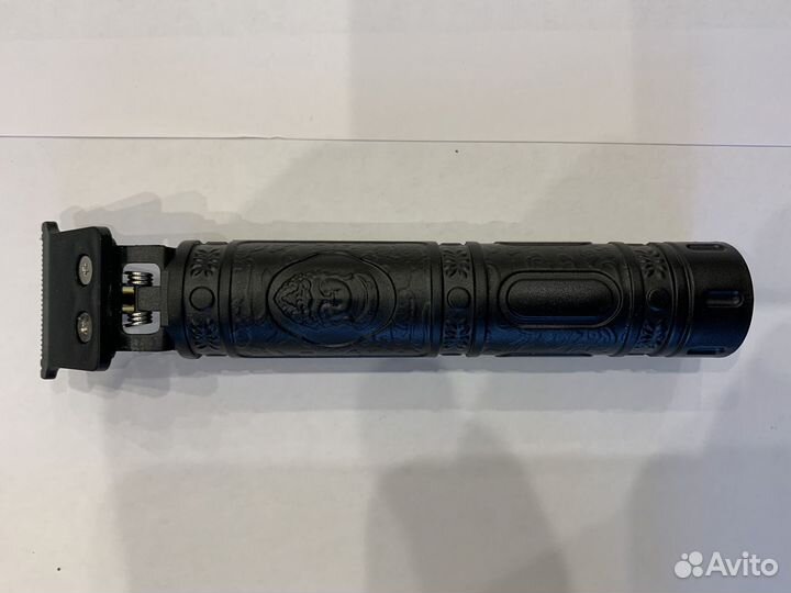 Машинка для бороды и усов