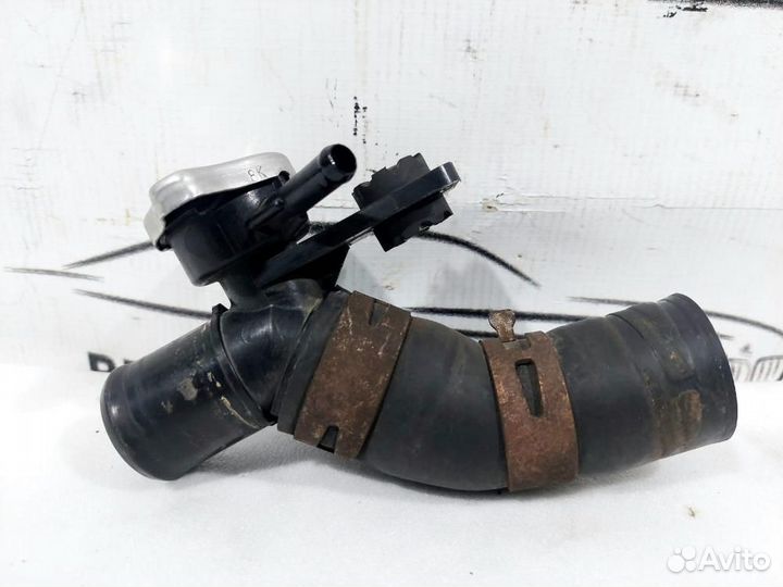 Горловина радиатора 2005-2015 Suzuki Grand Vitara