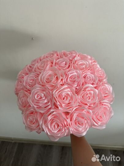 Букет из ленточных роз