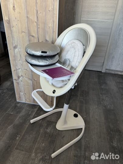 Стульчик для кормления Mima moon