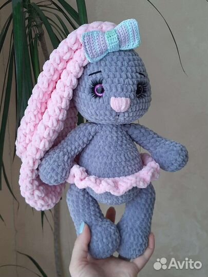 Вязаный Заяц ручной работы