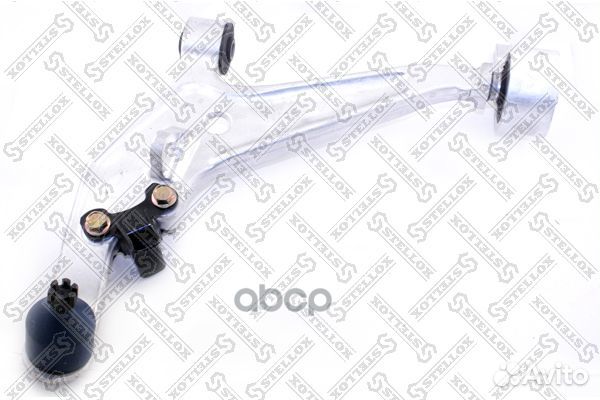 Рычаг левый Nissan X-trail T30 all 01 5774075SX