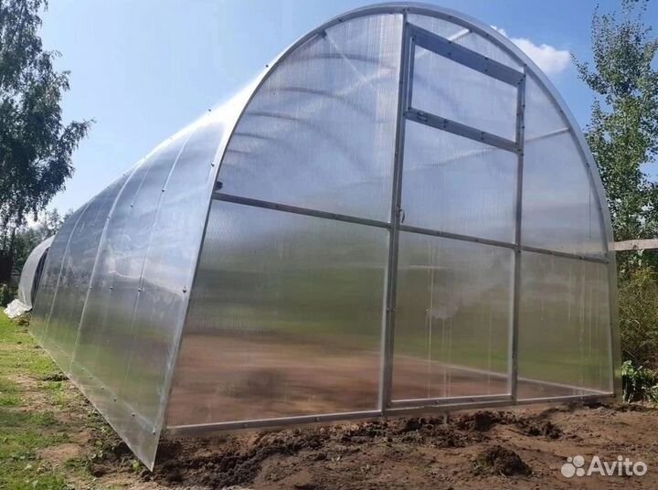 Теплица из поликарбоната