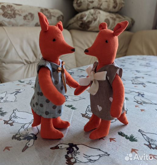 Подарки сувениры Сочи лисичка из ткани