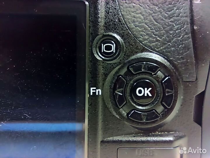 Зеркальный фотоаппарат Olympus E-420