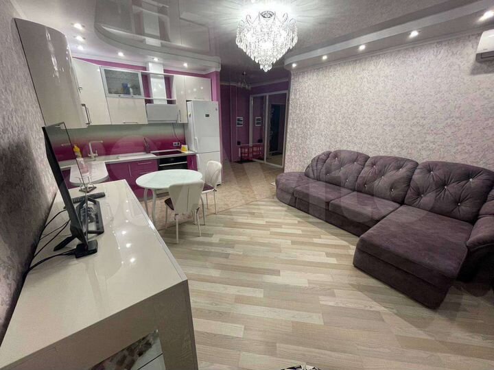 2-к. квартира, 55 м², 8/12 эт.