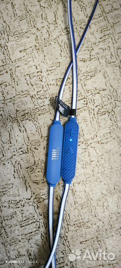 Наушники jbl