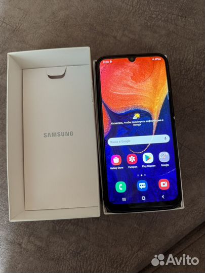 Samsung Galaxy A50, 4/64 ГБ