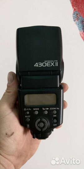 Вспышка камеры Canon speedlite 430EX II