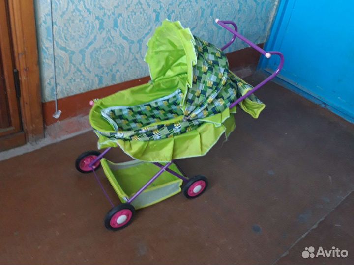 Коляска кукольная с сумочкой