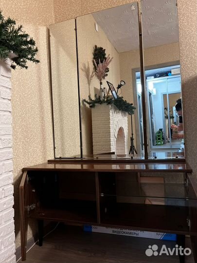 Трюмо трельяж с зеркалом бу
