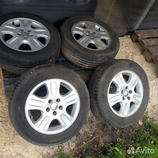 Колеса в сборе 4шт 6,5Jx15 5/108 ET52 d63.4 фф2