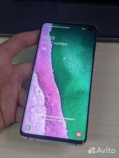 Samsung Galaxy S10, 8/128 ГБ