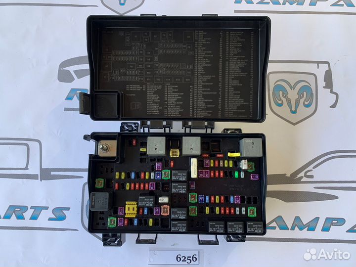 Блок предохранителей