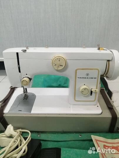 Швейная машина «Чайка -132М» бытовая электрическая