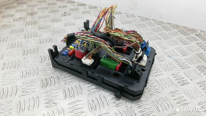 Блок комфорта Peugeot 308