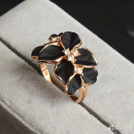 Новое кольцо.Размер 17,5.Авито доставка