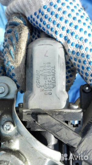 Стеклоподъемник задний правый Toyota Camry V40 3