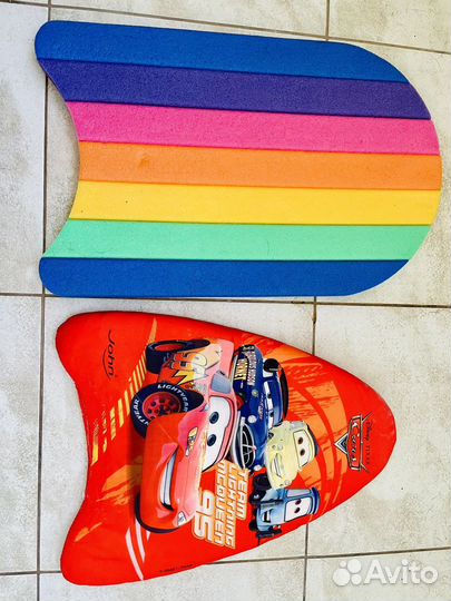 Дощечка для плавания