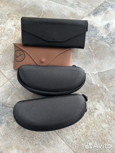Футляр для очков