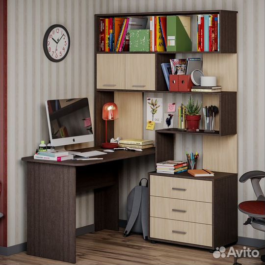 Стол компьютерный на Александровской 101/1