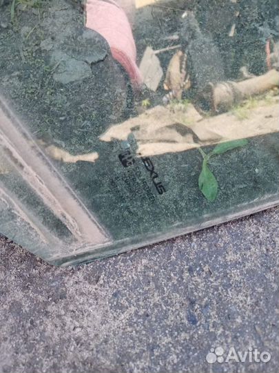 Стекло двери левое, правое Lexus RX 300/330/350