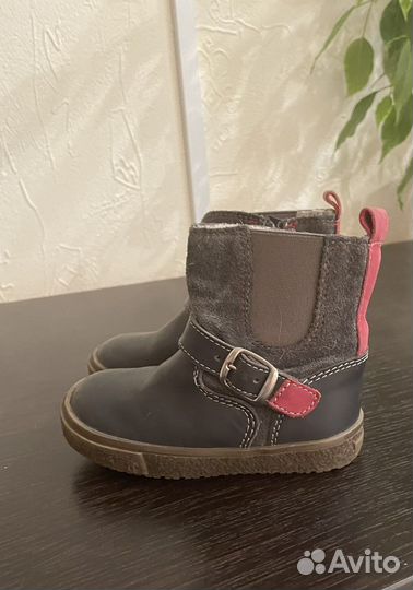 Ботинки детские 22 размер
