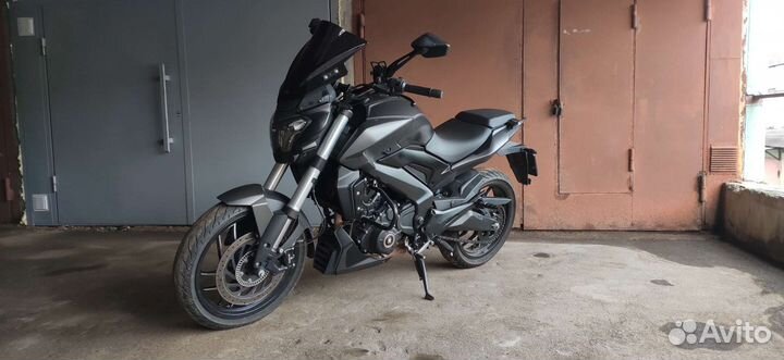 Bajaj dominar 400