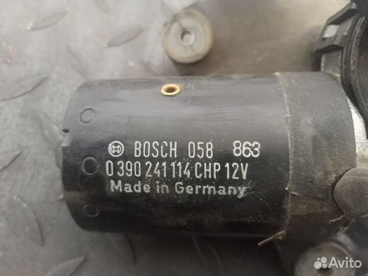 Моторчик стеклоочистителя Mitsubishi Carisma