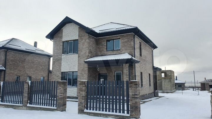 Дом 140 м² на участке 6 сот.