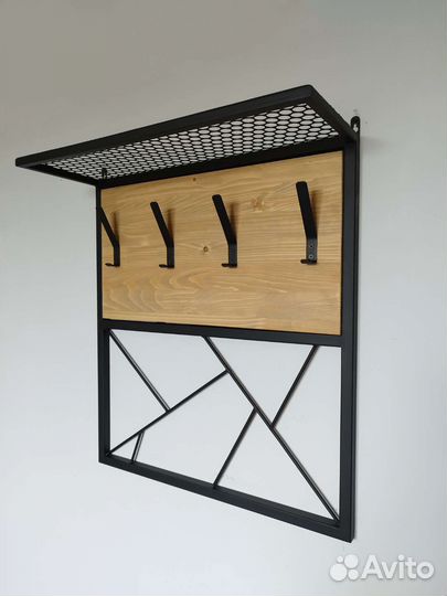 Вешалка в прихожую