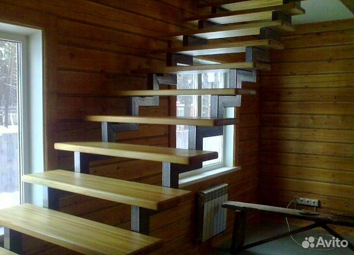 Металлокаркас для лестницы 